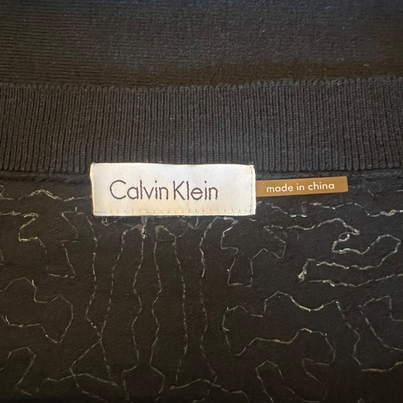 Women's Beautiful Calvin Klein Sequined black silk blend sweater, Size L - Picture 5 of 9